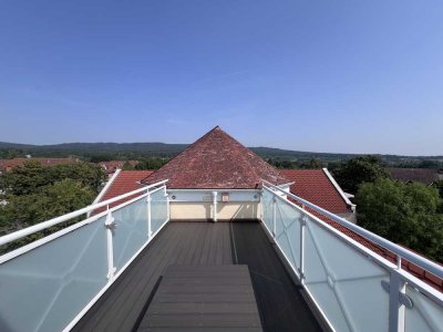 Bad Homburg - Komplett und hochwertig sanierte 5-Zi Maisonette-Whg, Dachterrasse, Balkon