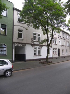 Eigentumswohnung, + plus eigener Garten, Laube + Dachboden