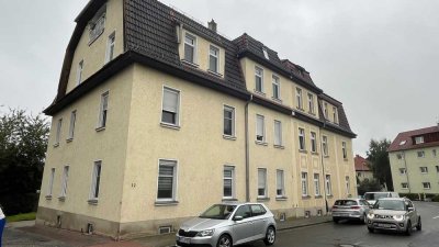 1,5-Zi.-Whg. mit Küchenmöbel und PKW-Stellplatz (Hochparterre)