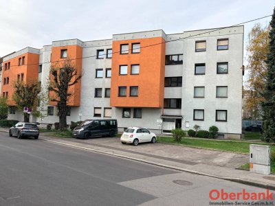 3 Zimmerwohnung mit optimaler Raumaufteilung inkl. PKW Abstellplatz