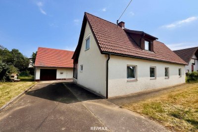 Sanierungsbedürftiges Haus in beliebter Wohnlage