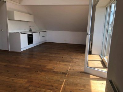 Schöne 2-Zimmer-Dachgeschoßwohnung mit Balkon und Gemeinschaftsgarten, 5020 Salzburg Itzling - zur Miete