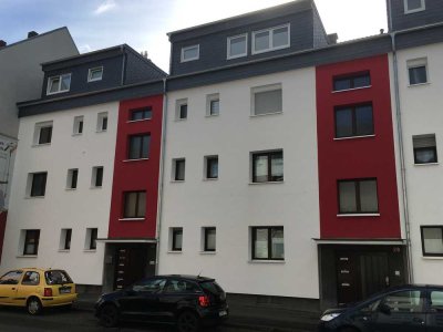 Lev.-Opladen: Helle u. zentrale 75-qm-Stadtwhg. 2.OG mit Holzfußböden& Südbalkon in Bhf.-Nähe