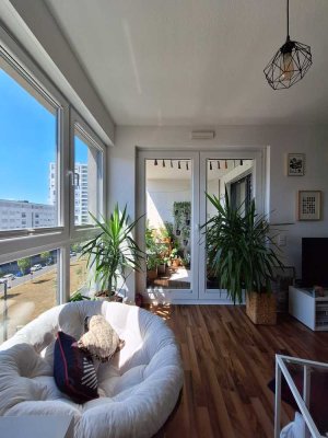 Sehr helle und gemütliche 2-Zimmer-Wohnung mit gehobener Innenausstattung in Frankfurt