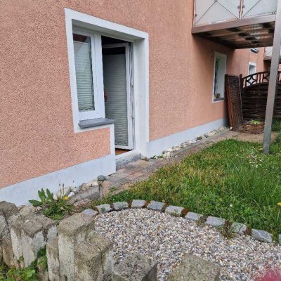 Stilvolle 2-Raum-EG-Wohnung mit Terrasse und Einbauküche in Mühldorf am Inn