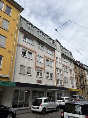 Helle, optimal geschnittene 4-Zimmer-Wohnung mit Balkon in Karlsruhe-Mühlburg – WG-geeignet