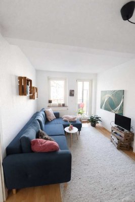 Wohnen mit Geschichte: Stilvolle 2-Zimmer-Wohnung in einem Denkmalobjekt in Leipzig