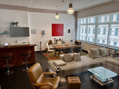 3-Raum-Loft mit gehobener und smarter Ausstattung, hochwertige EBK, Top-Lage (ruhig und zentral)