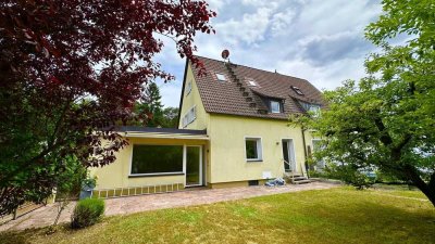 Erstbezug nach Sanierung! DHH in Top Lage N-Ziegelstein