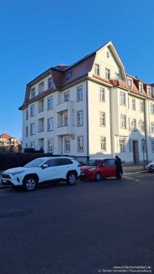 Sonnendurchflutete 3-Zimmer Wohnung im Altbau mit Parkett in Striesen