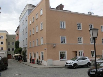 Schicke Altbauwohnung mit Flair hochwertig ausgestattet im Herzen der Altstadt Mühldorf´s