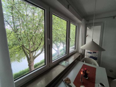 3-Zimmer-Wohnung mit Blick auf Kleine Weser und Balkonen, Keller und Garagenstellplatz