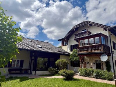 Erstbezug nach Kernsanierung:
Charmante und helle 2-Zimmerwohnung mit Balkon