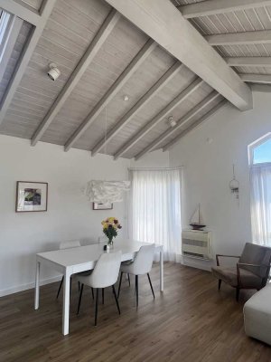 Stilvolle 3-Raum Penthouse-Wohnung mit gehobener Innenausstattung (EBK, 2 Balkone) in Bietigheim