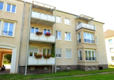 Barrierearme und neu sanierte 3-R.-Wohnung im schönen Ossietzkygebiet