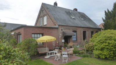 Sonnige 2,5-Zimmer_EG-Wohnung mit Terrasse und Einbauküche in Appen (Kreis Pinneberg))
