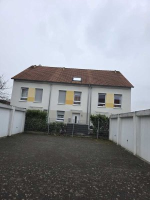 Moderne -Reihenhaus ,neuwertiges 5-Zimmer