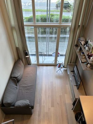 Kurzfristig bezugsfrei: Elegantes Business-Galerieapartment!