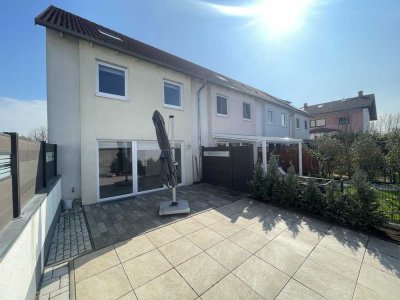 SCHWIND IMMOBILIEN - modernes Leben in naturnaher Lage von Groß-Gerau Dornheim – sofort bezugsfrei