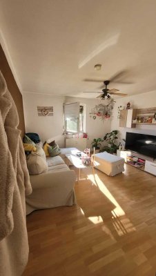 Geräumige 2-Raum-DG-Wohnung in Dreieich