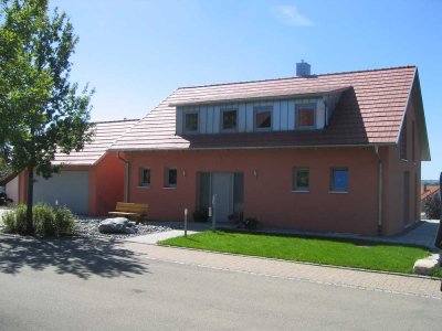 Traumhaus mit ELW in Sonnenbühl von Privat zu verkaufen