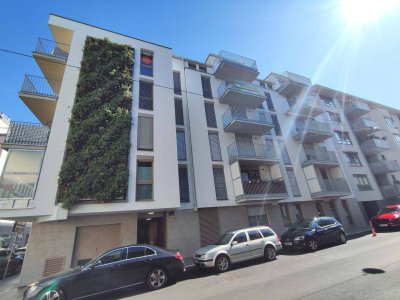 NEUBAU ERSTBEZUG! 2-Zimmer-Apartment mit Balkon im 4. OG! Top 1/32
