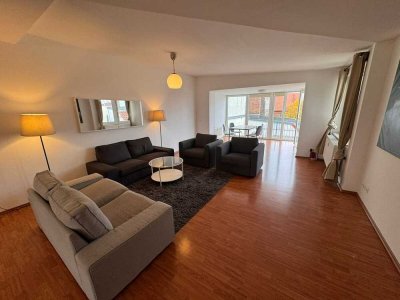 Schönhauser Allee: Dachgeschoss, 3-Zi, 2 Bäder + Terrasse, 137 m² möbliert per SOFORT zu VERMIETEN