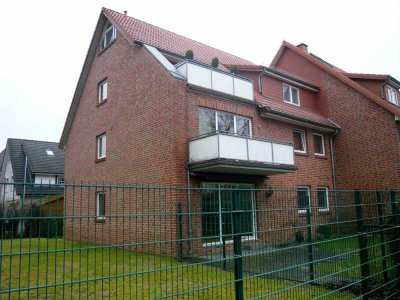 Helle 4 Zimmer Whg. mit Terrasse u. Garten stadtnah im Grünen