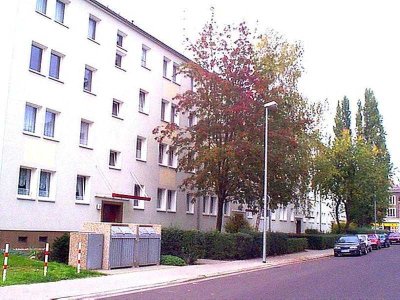 Schöne Single-Wohnung mit Balkon!