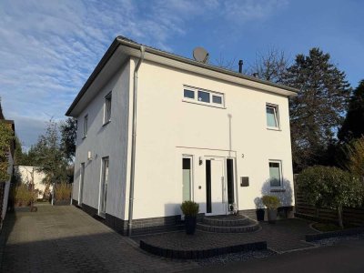 Großzügiges Einfamilienhaus in naturnaher Wohnlage von K´broich-Neersbroich