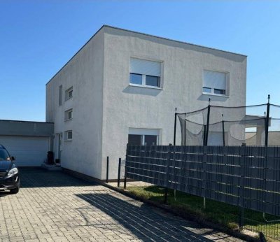 Familienhaus (ohne Makler)