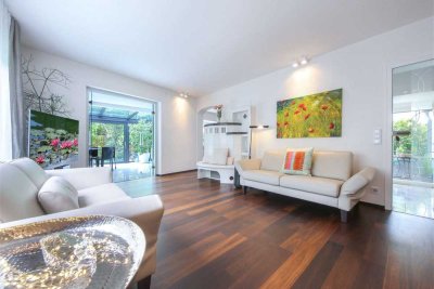 Ihr Rückzugsort am Waldrand – stilvoll, modern & familiengerecht
