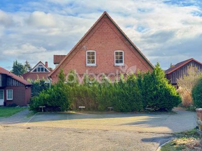 Kapitalanlage der besonderen Art. Ensemble aus drei Immobilien.