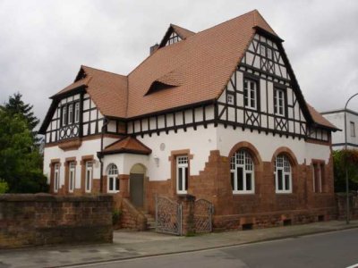 TOP RESTORED HISTORIC HOUSE! Toprestauriertes historisches EFH!