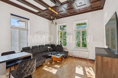 Altbau-Juwel mit 3 Zimmern, Westbalkon & Aufzug – direkt am Clara-Zetkin-Park in Leipzig Süd