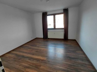 Helle 2-Zimmer Wohnung im 2. OG mit Aufzug in Krefeld-Dießem/Lehmheide