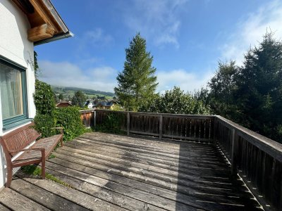 sehr helle, große Maisonette Wohnung zum fairen Preis