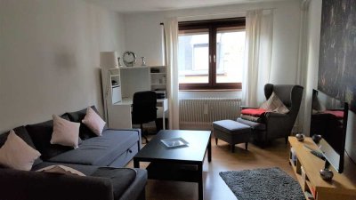 Möblierte Wohnung mit 2 Zimmern, Wohnküche, Balkon in Mannheim