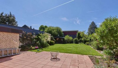 Wunderschöne Wohnung mit eigenem Garten!