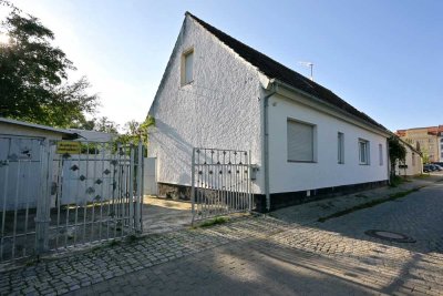 Top Lage! Einfamilienhaus in grüner Umgebung fußläufig zum Schloss Oranienburg