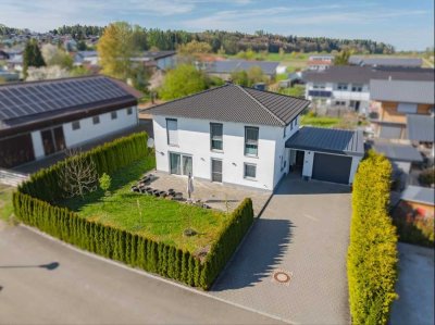 Familienfreundliches Wohnen! 5,5-Zimmer-Einfamilienhaus mit Garten und Garage in begehrter Lage!