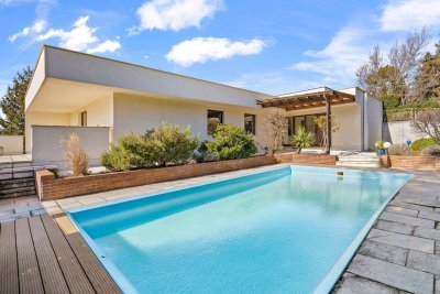 Florida Feeling am Laaerberg: großzügiger Bungalow mit Garten, Pool, Sauna &amp; Garage!
