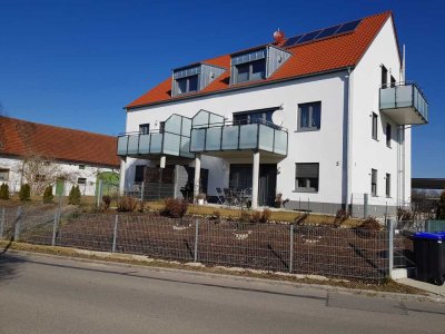 Neuwertige 3-Zimmer-Wohnung mit Balkon in Aresing