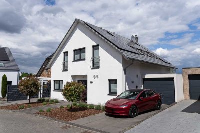 Luxuriöses Einfamilienhaus in Toplage von Fliesteden – Bieterverfahren