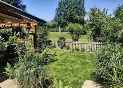 Familienidylle im Grünen - energieeffiziente Holz-Doppelhaushälfte in Angelbachtal