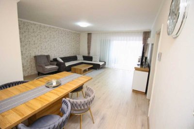 **Wunderschöne Wohnung mit separatem Zugang zum Aufzug**