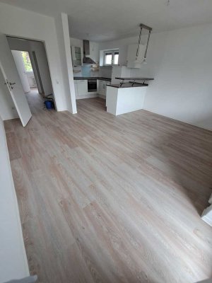 Stilvolle 2,5-Zimmer-Wohnung mit Balkon und Einbauküche in Gießen