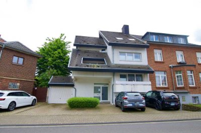 Kerpen-Horrem, Nähe Bahnhof, Einzelgarage, Wannenbad, Loggia