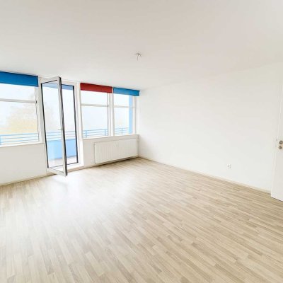 3 Zimmer. Modern. Hell. Zentral.