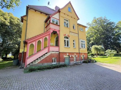 Haus in Alleinlage mit großem Grundstück